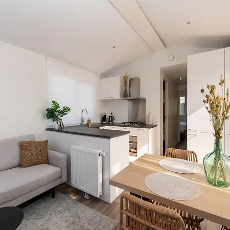 In Near The Миделкерк